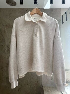 Abercrombie Light Heather Cream Collared Pullover Sweater